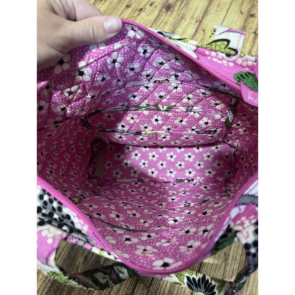 True Vera Bradley Large Toggle Shoulder Tote Pink Mod Floral 14 x 17 - Picture 5 of 9